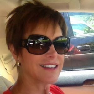 Meet your Posher, Carole